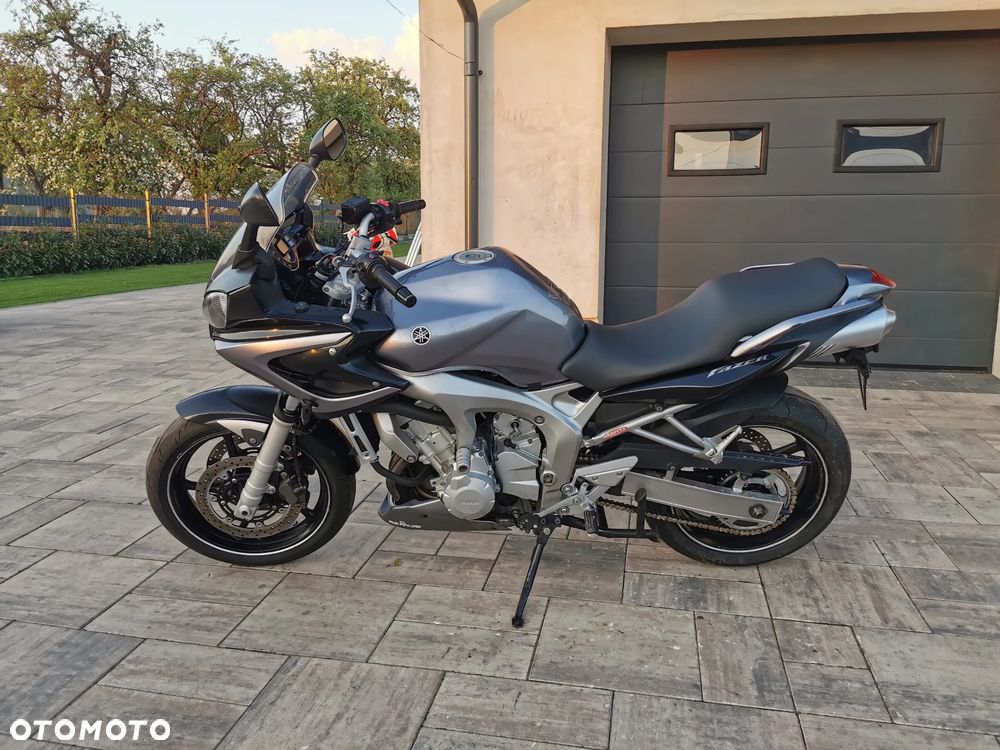 Yamaha FZ6 - 5