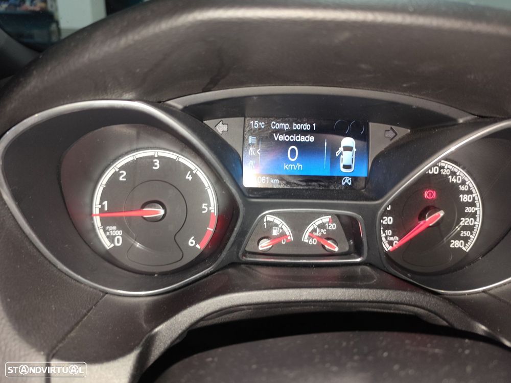 Ford Focus 2.0 TDCi ST-2 - 4