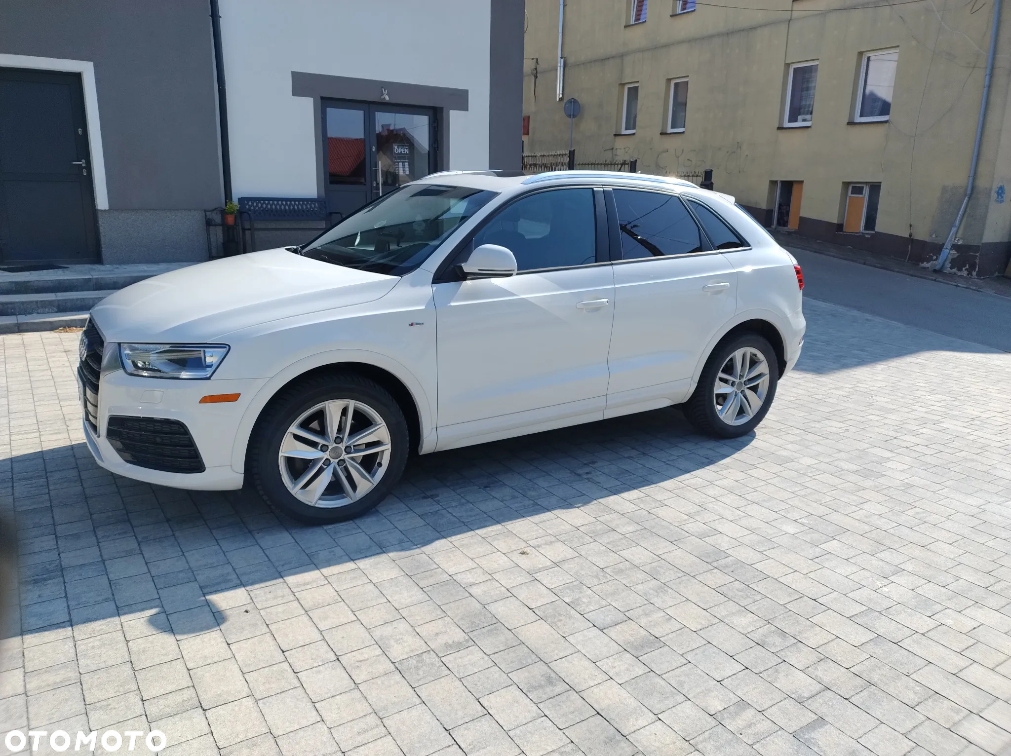 Audi Q3 2.0 TFSI Quattro Design S tronic - 9