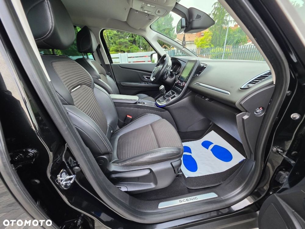Renault Grand Scenic - 24