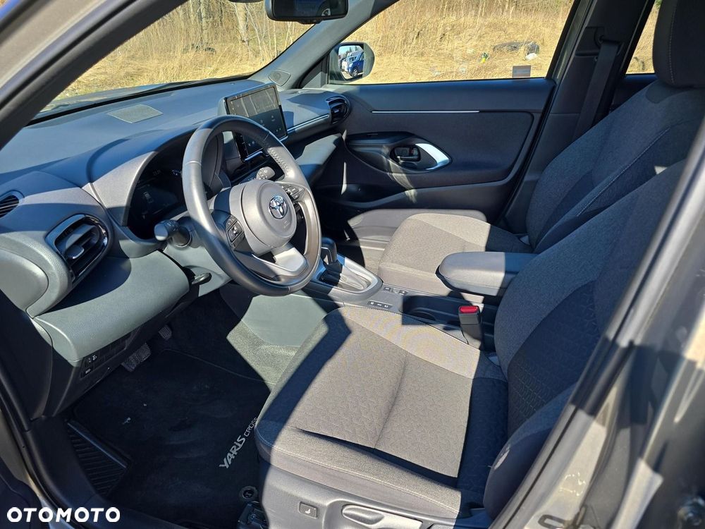 Toyota Yaris Cross - 13