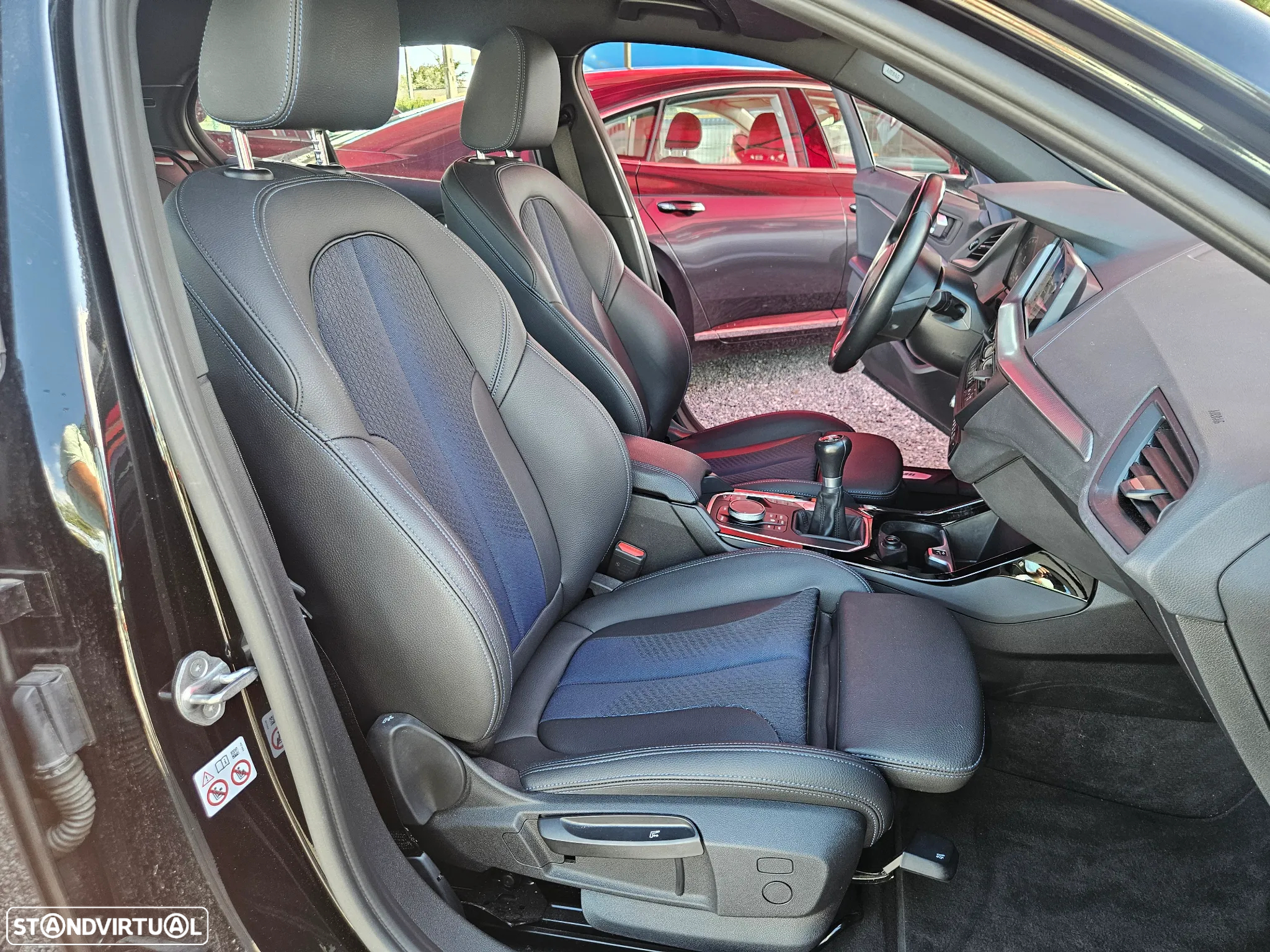 BMW 116 d Pack Desportivo M - 27