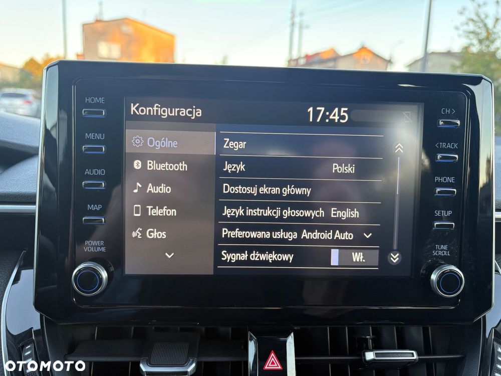 Toyota Corolla 1.8 Hybrid Comfort - 19