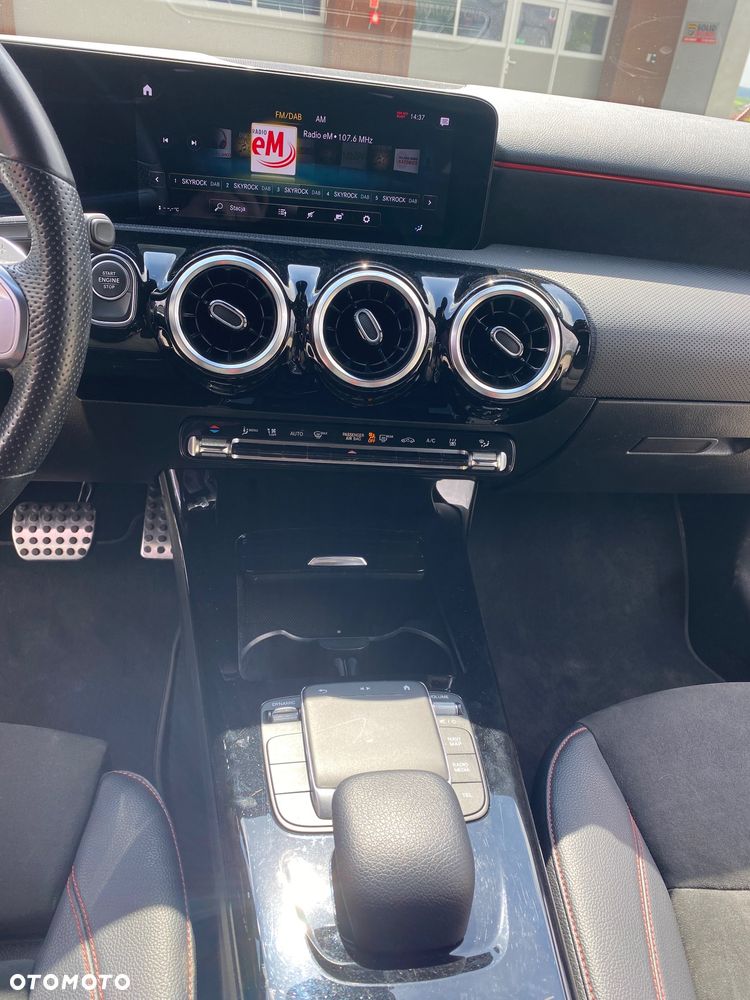 Mercedes-Benz Klasa A 250 e PHEV AMG Line 8G-DCT - 26