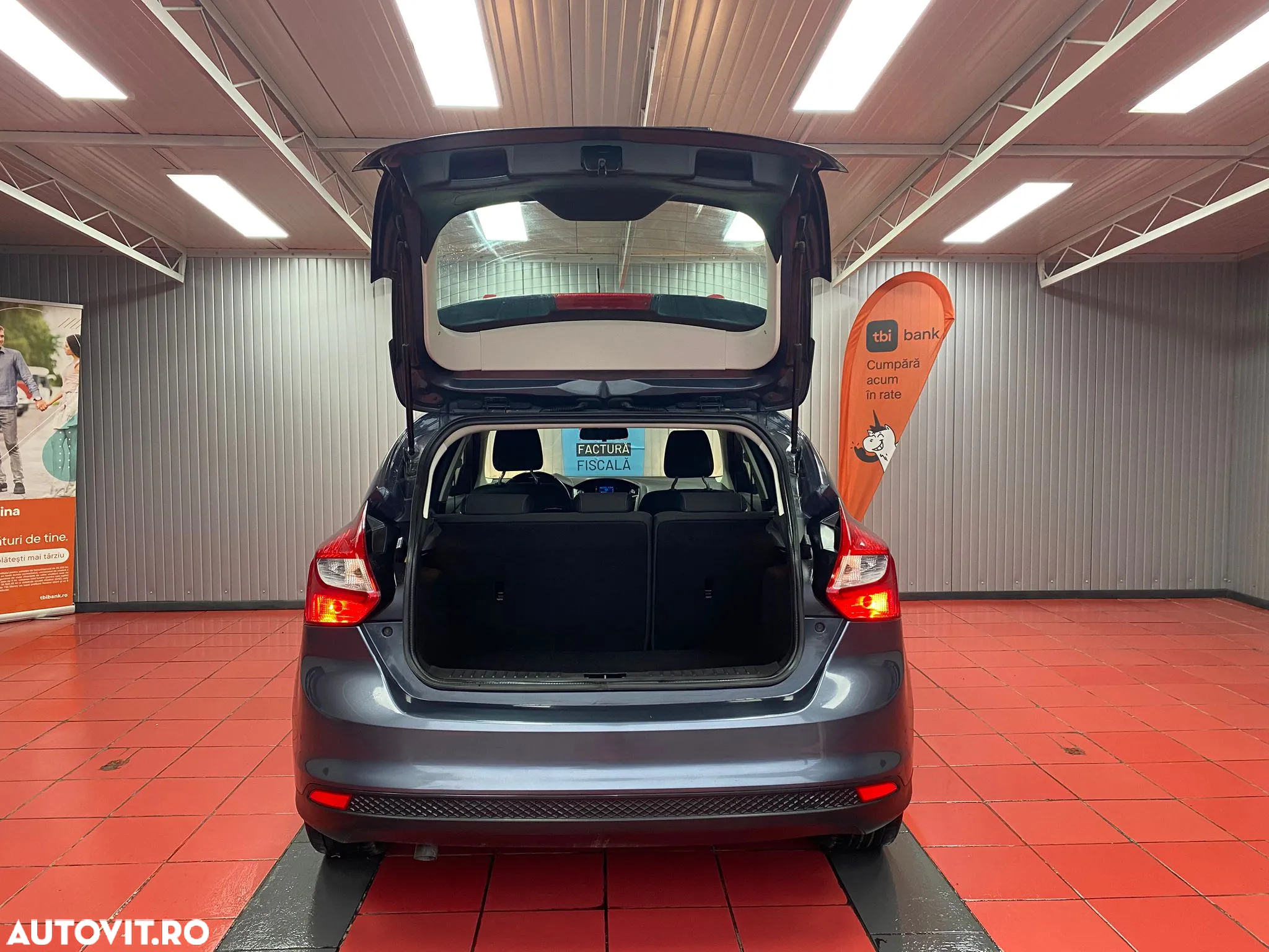 Ford Focus - 18