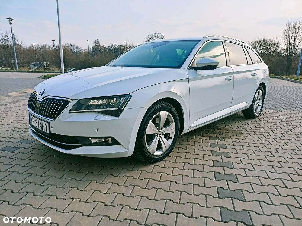 Skoda Superb 2.0 TDI Style - 1