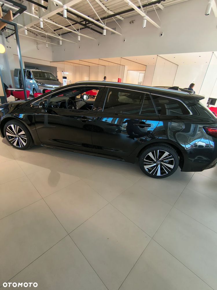 Toyota Corolla 2.0 Hybrid Style - 4