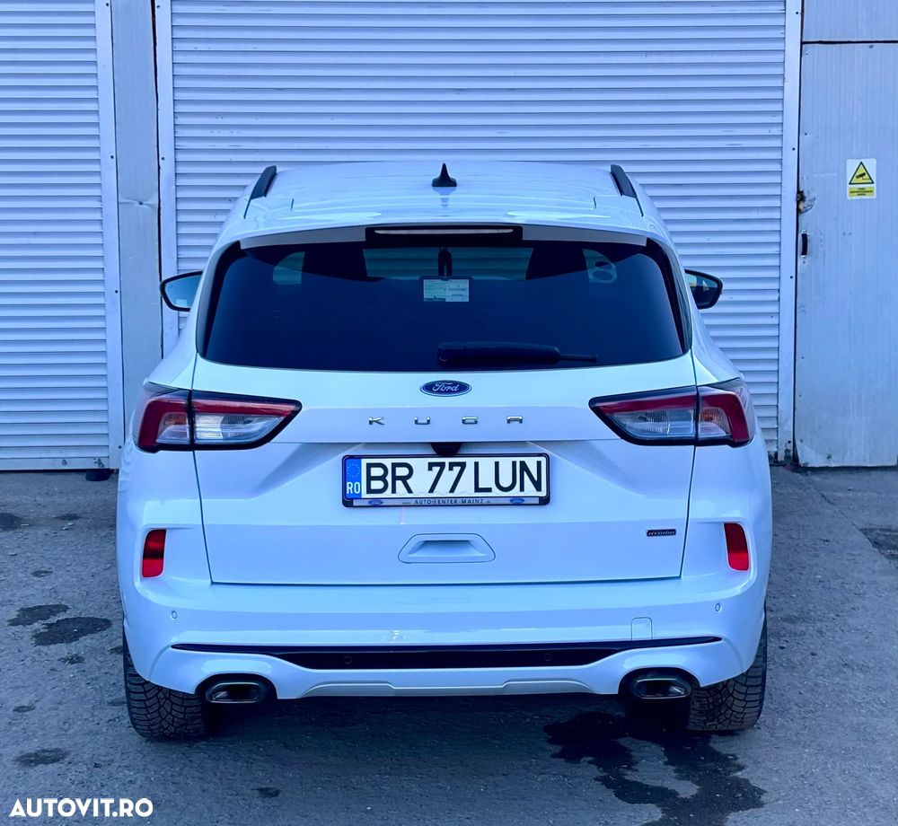 Ford Kuga ver-2-5-duratec-phev-st-line-x - 12