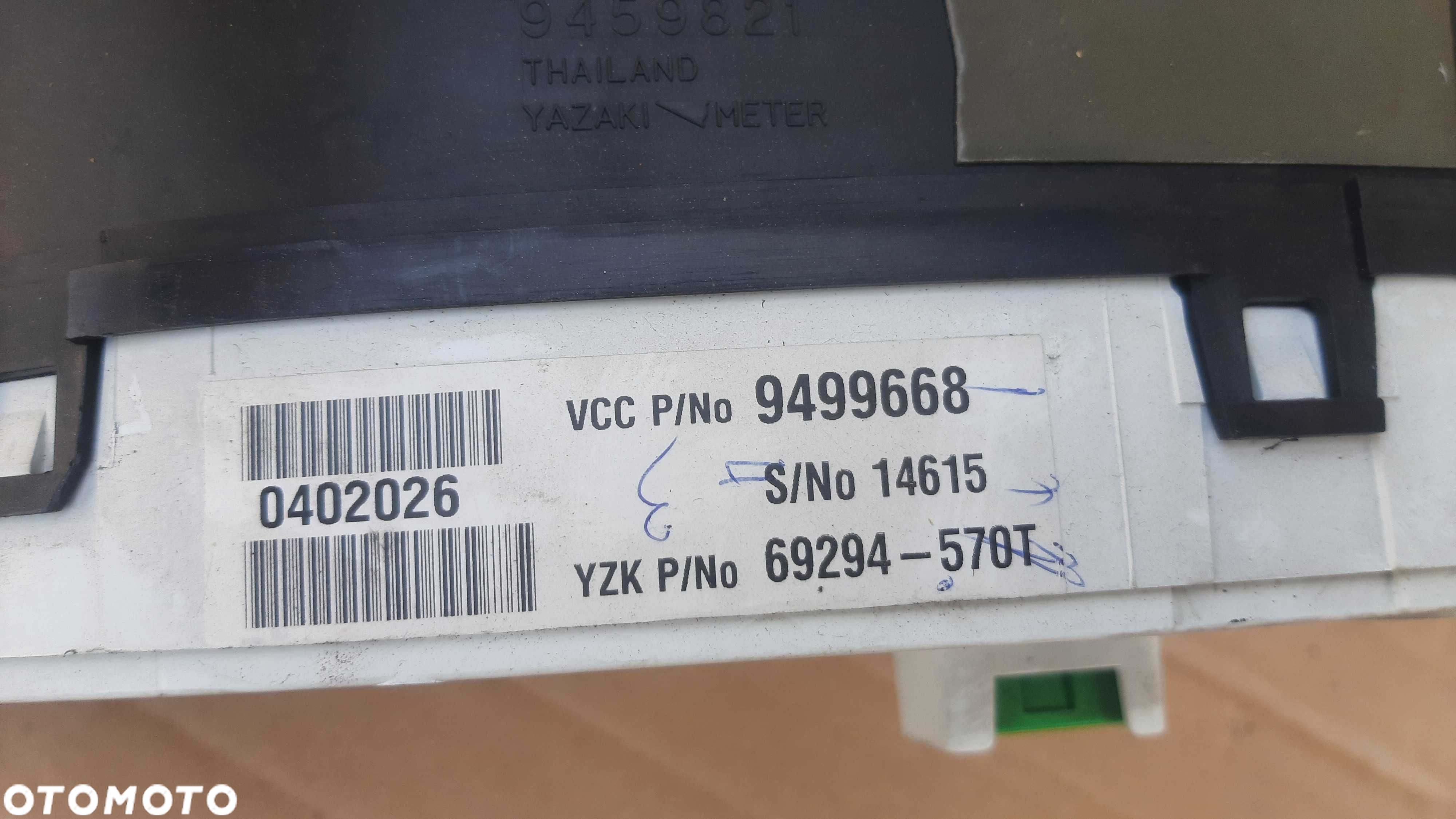 licznik volvo v70 II 2.4 benz s80 s60 xc70 zielona wtyczka - 2