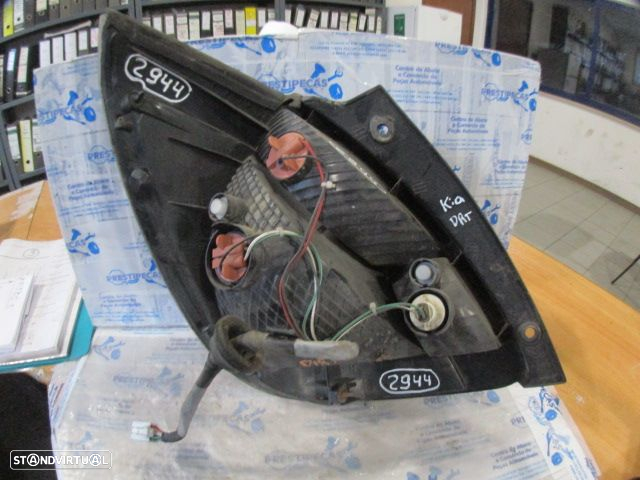 Farol Tras Stop2944 KIA RIO II FASE 1 2006 1.5CRDI 110CV 5P CINZA DRT ORIGINAL - 3