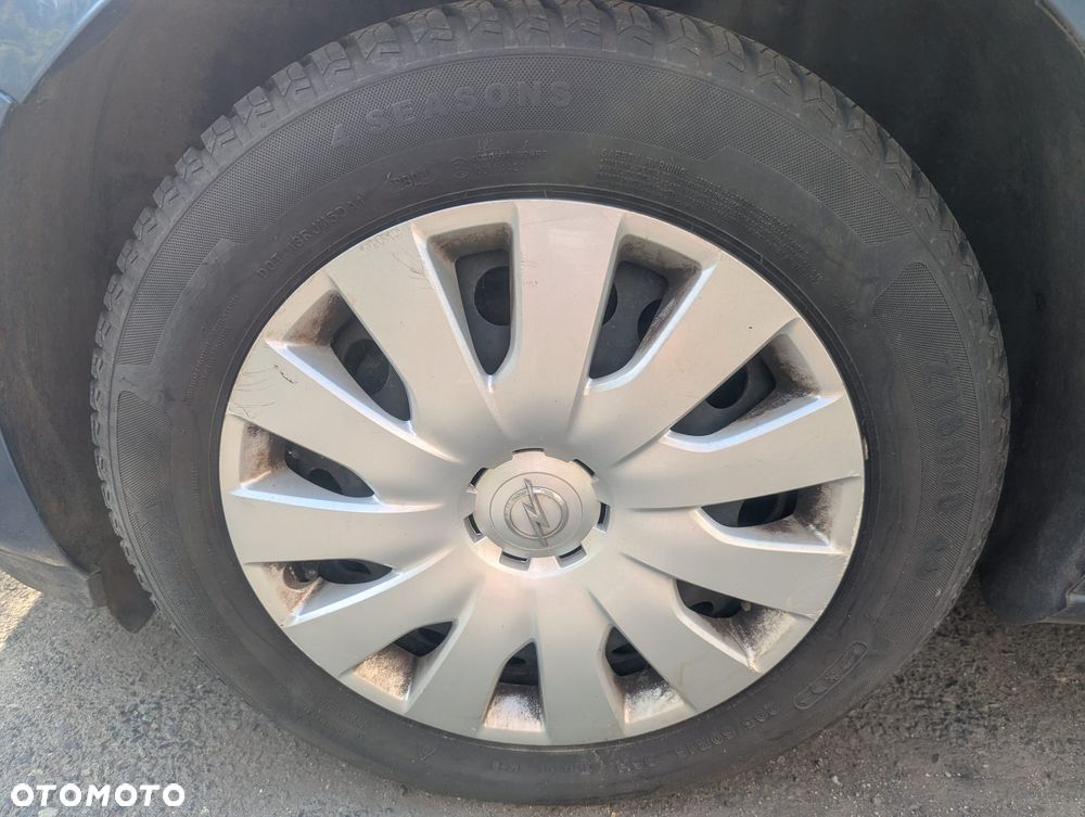 Opel Astra - 10