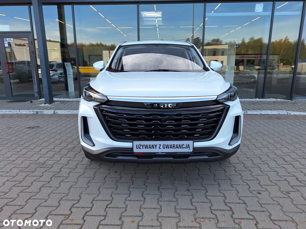 BAIC 3