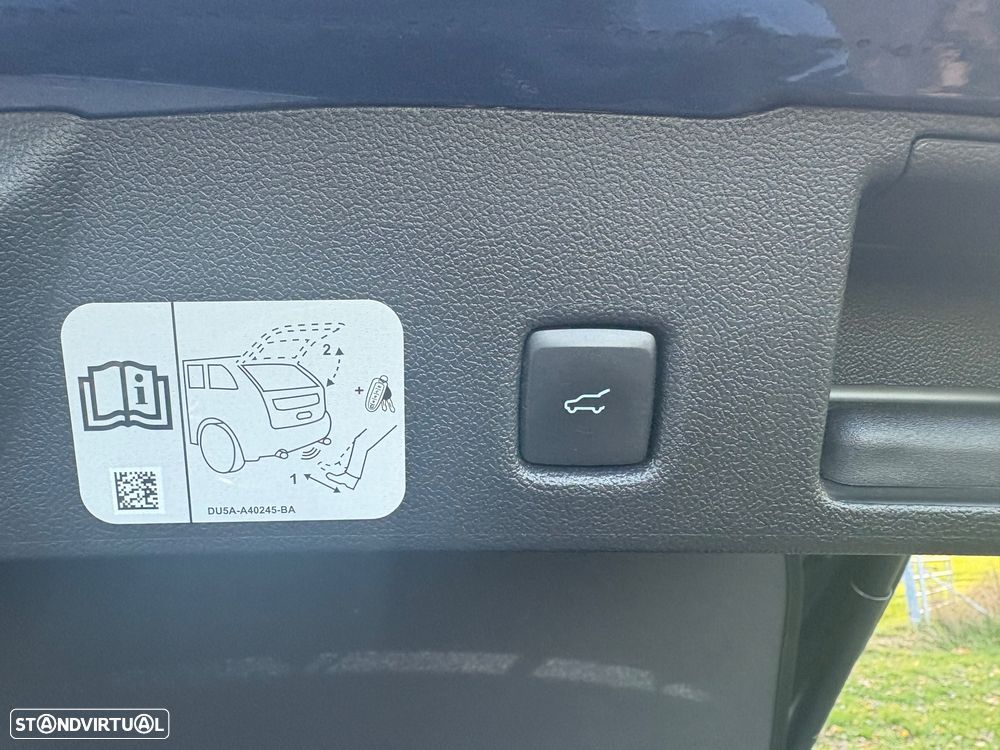 Ford Kuga 2.5 Duratec PHEV ST-LINE X - 8