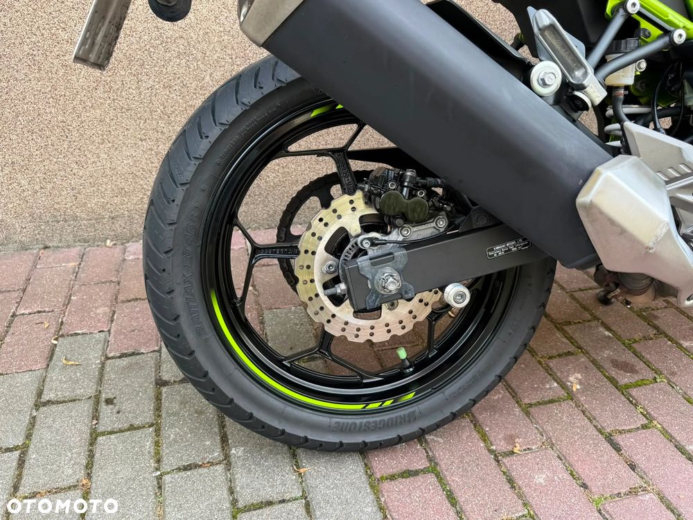 Kawasaki Z - 30