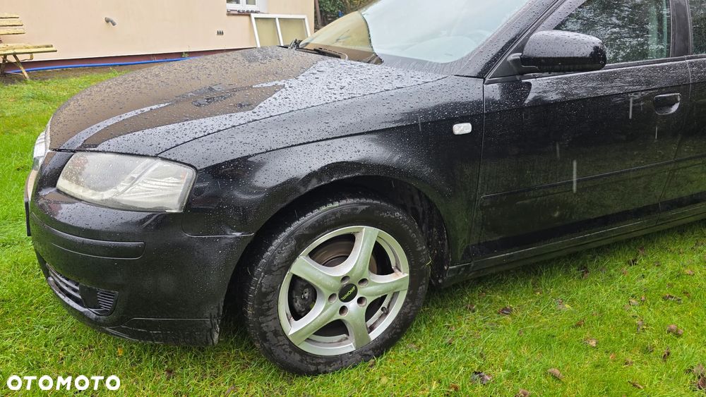 Audi A3 Sportback 1.6 Ambiente - 12