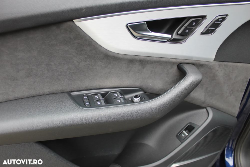 Audi Q7 3.0 50 TDI quattro Tiptronic S Line - 9