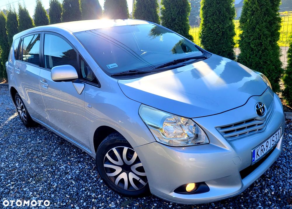 Toyota Verso 2.0 D-4D Sol plus - 8