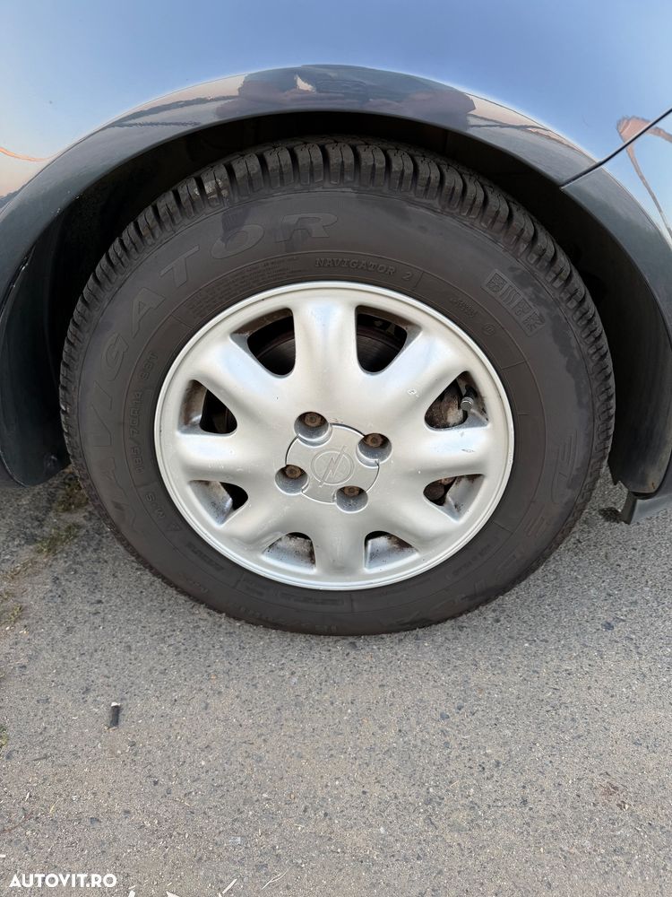 Opel Corsa - 20