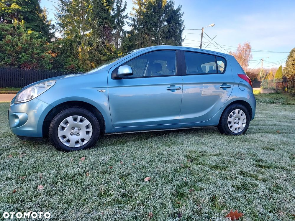 Hyundai i20 1.2 Classic + - 3