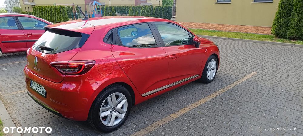 Renault Clio - 6