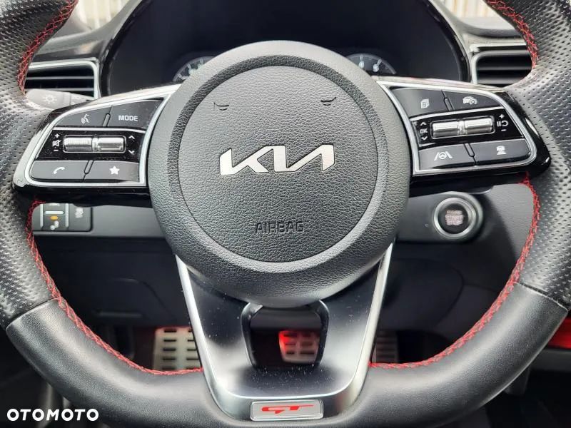 Kia Ceed 1.6 T-GDI GT DCT - 19