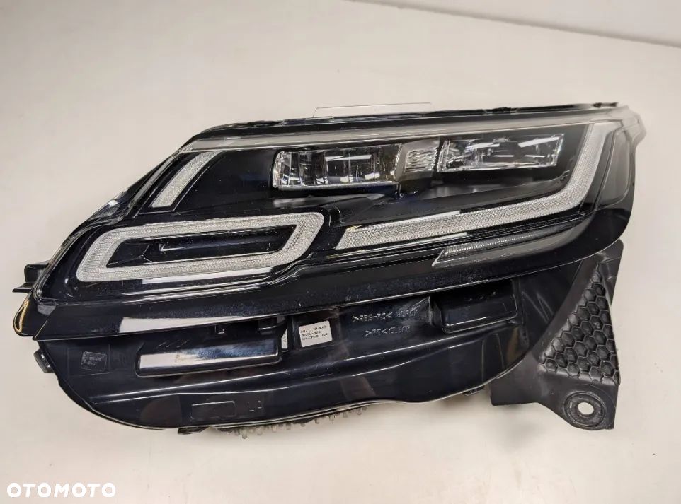 Komplet lamp przednich Range Rover Velar L560 High LR116463 LR116455 - 2