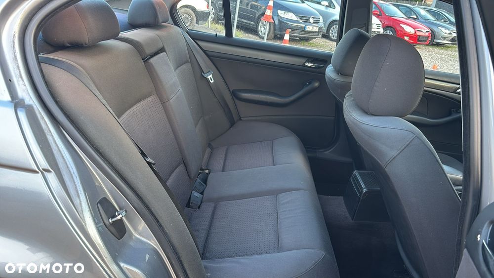BMW Seria 3 - 20