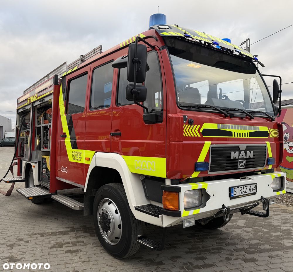 MAN Straż pożarna, Pojazd pożarniczy, Wóz strażacki, MAN L80 średni GBA 4x4 CNBOP, 2200l wody, reduktor, - 2
