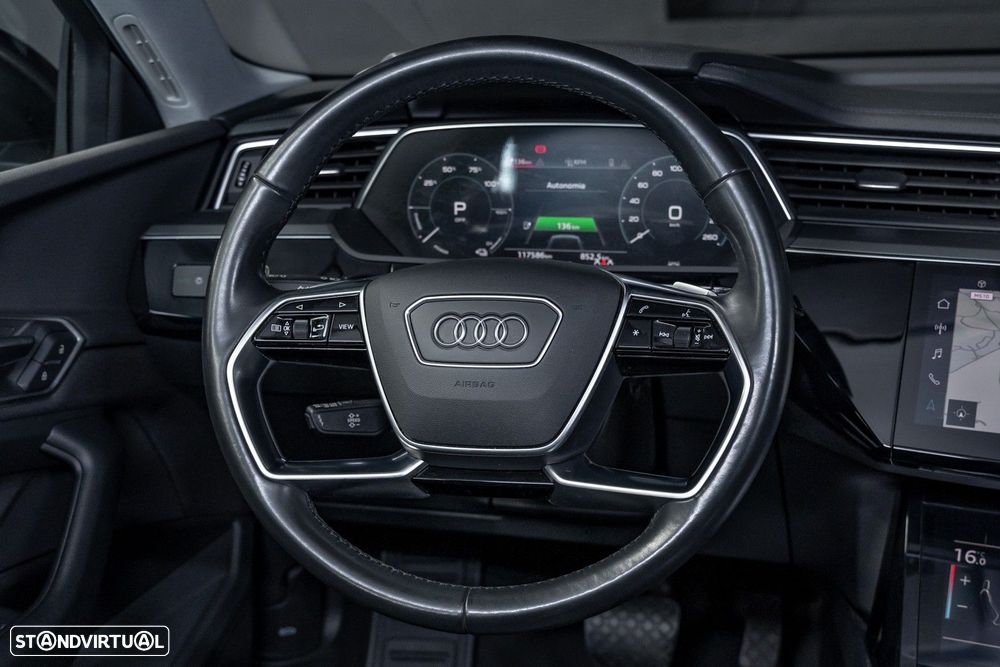 Audi e-tron 55 quattro Advanced - 15