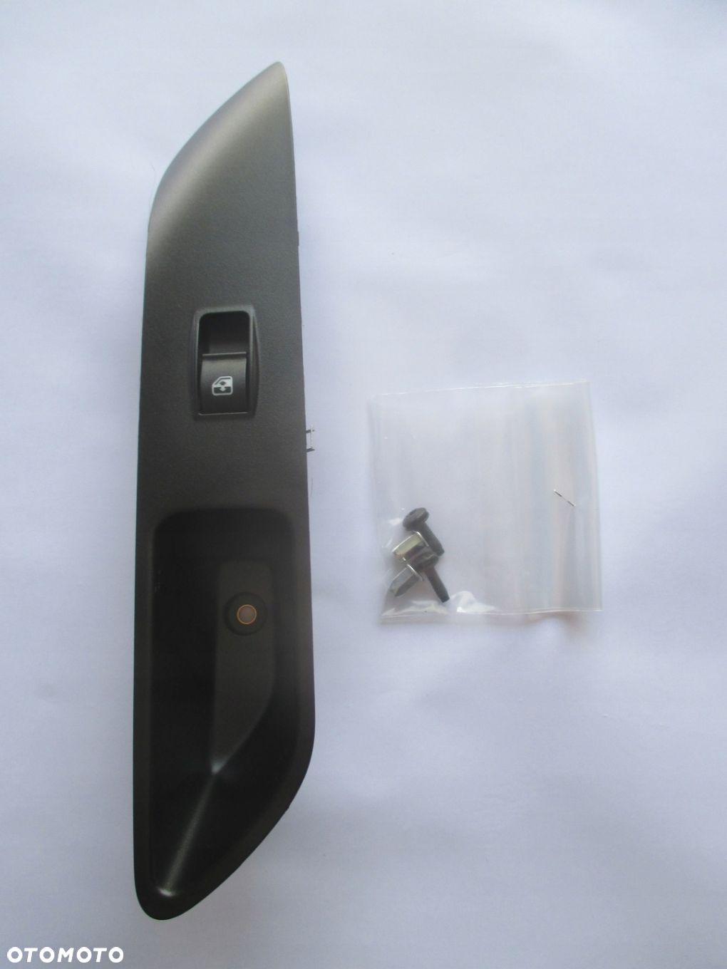 Przełącznik panel szyb Iveco Daily 14- 5801511730 - 1