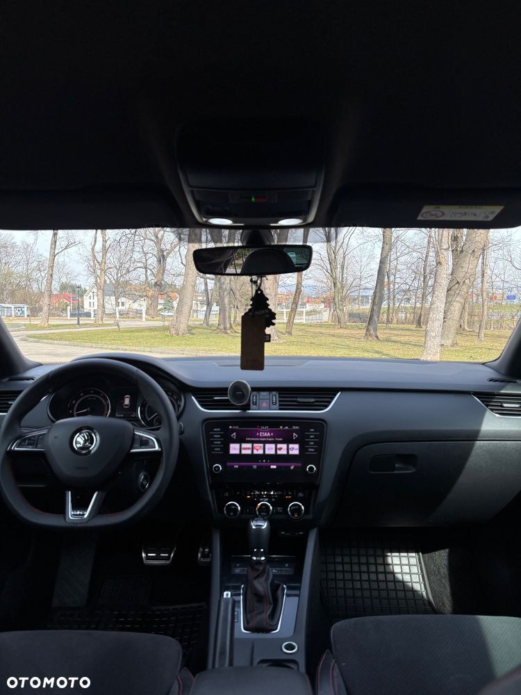 Skoda Octavia 2.0 TSI DSG RS 245 - 8