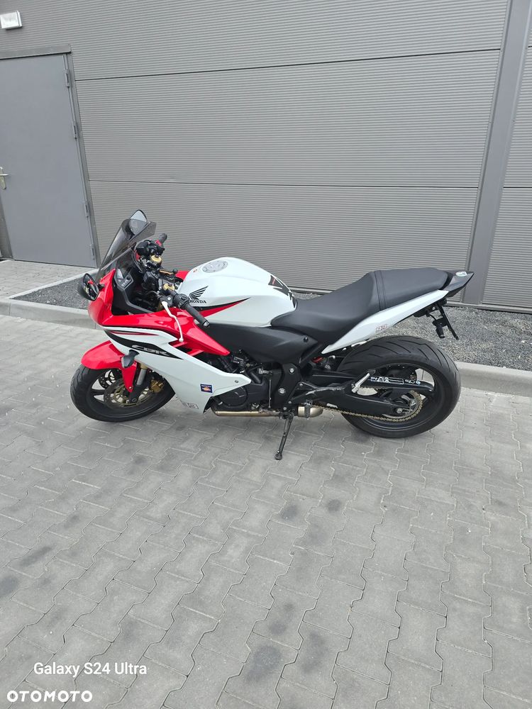Honda CBR - 17