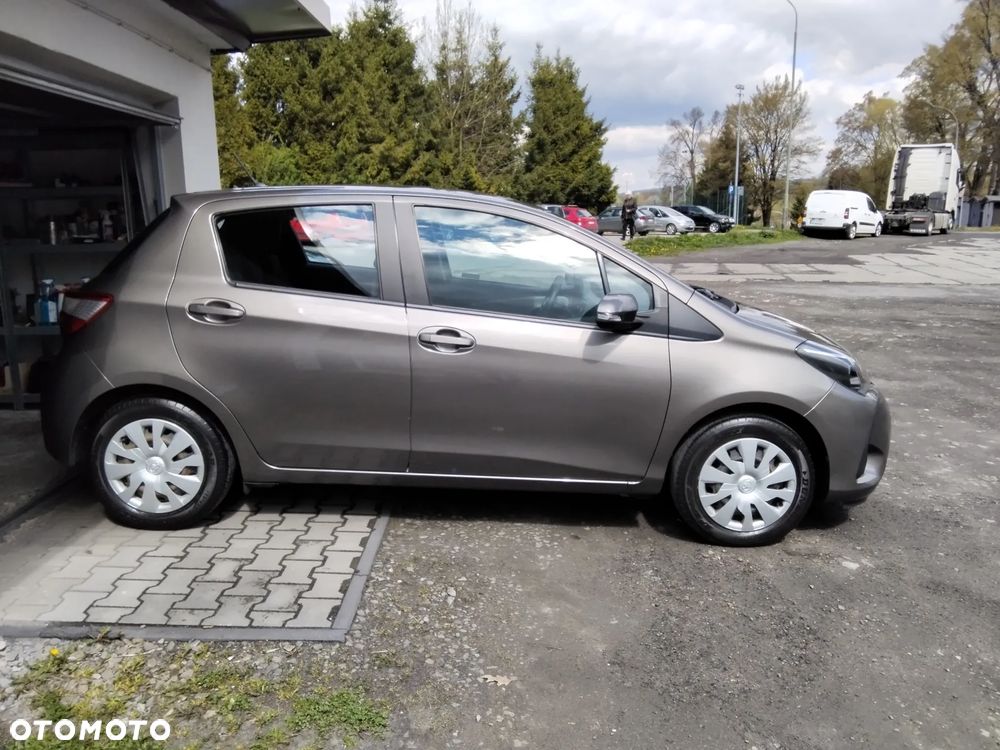 Toyota Yaris 1.0 Active - 5