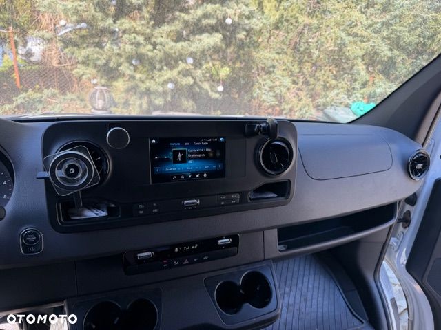 Mercedes-Benz sprinter - 6