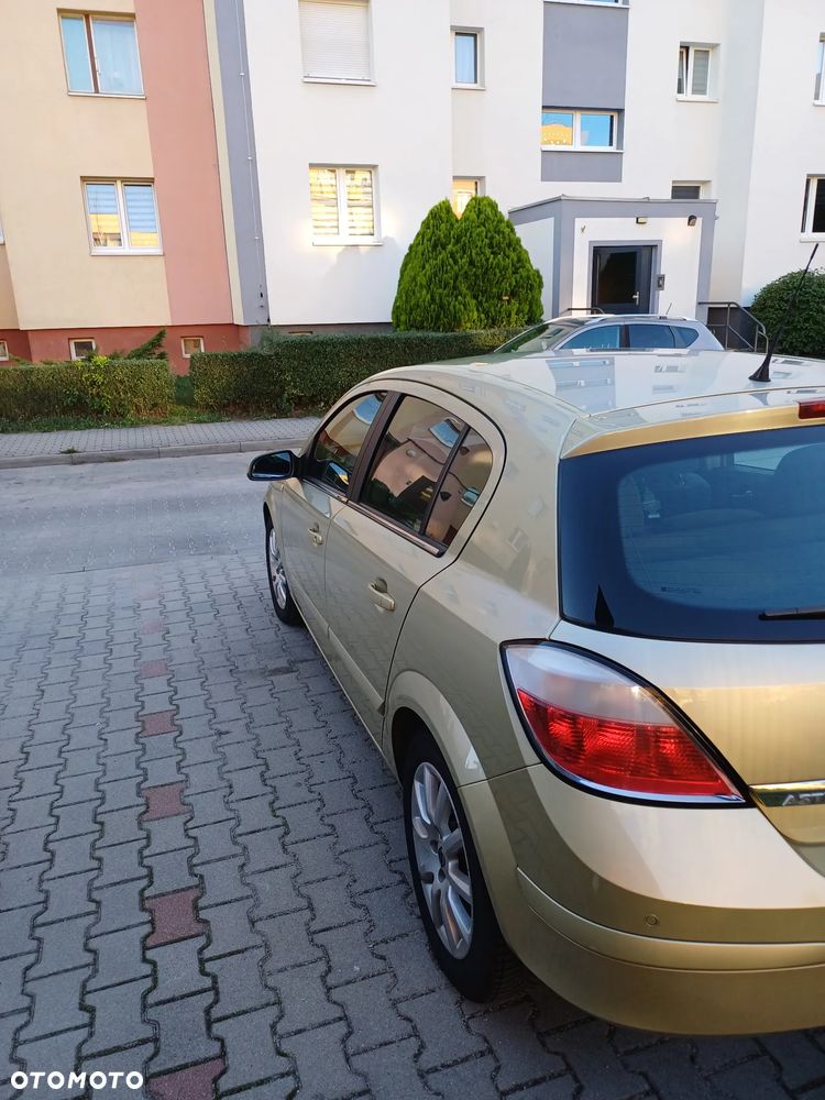 Opel Astra 1.8 Automatik - 3
