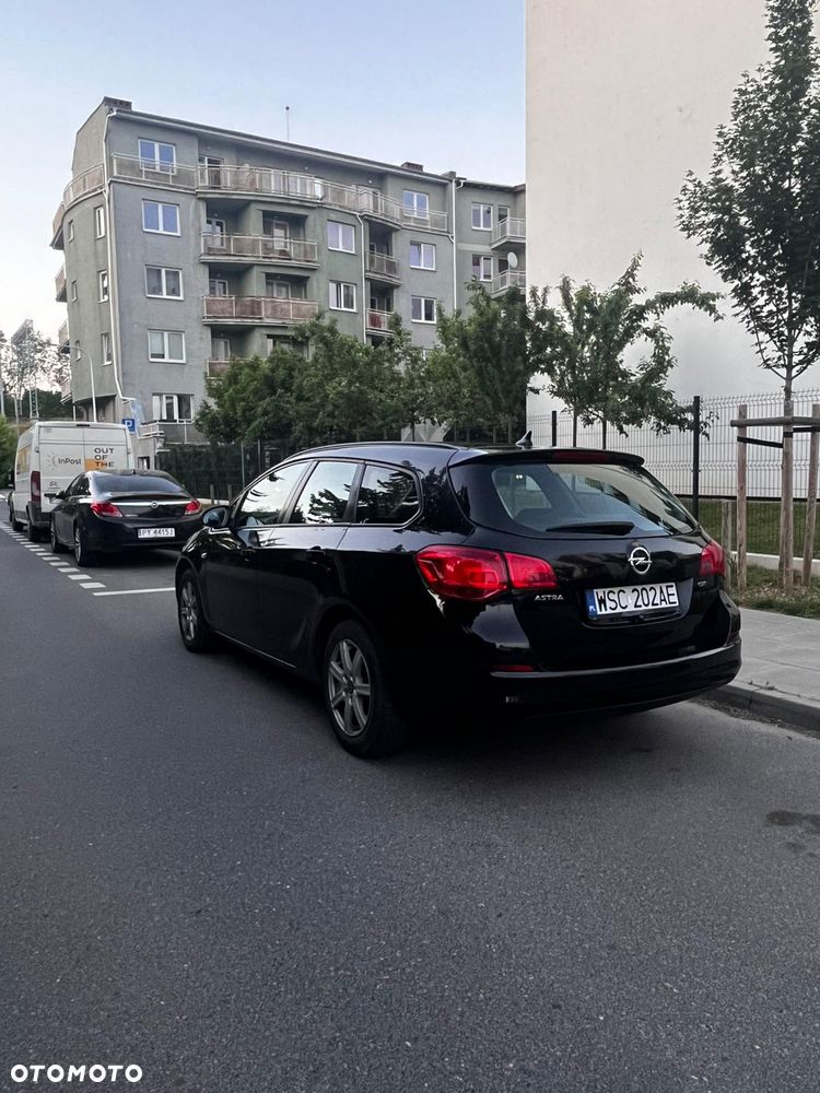 Opel Astra 1.7 CDTI - 14