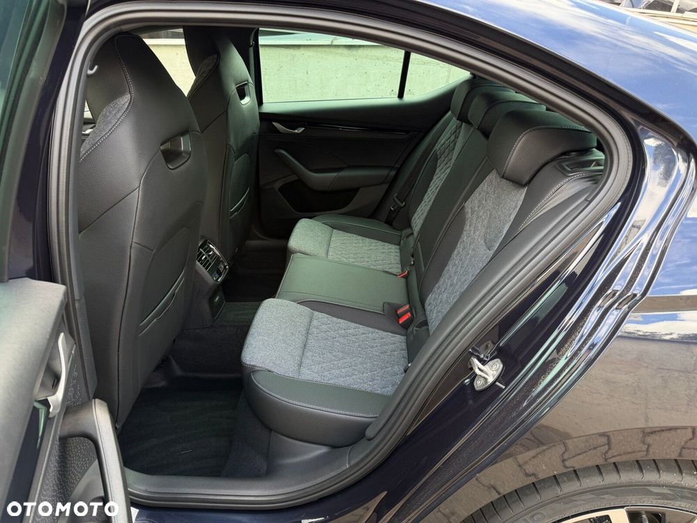 Skoda Octavia 1.5 TSI mHEV Sportline DSG - 13