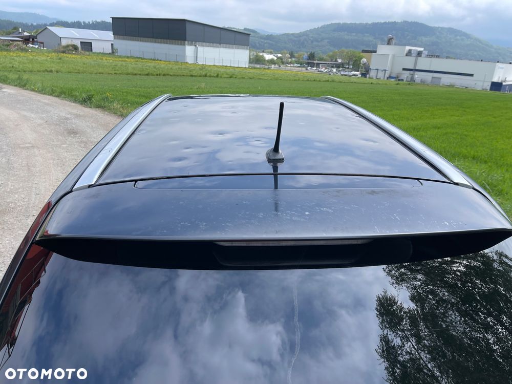 Toyota Avensis 2.2 D-4D Sol Plus NAVI - 7