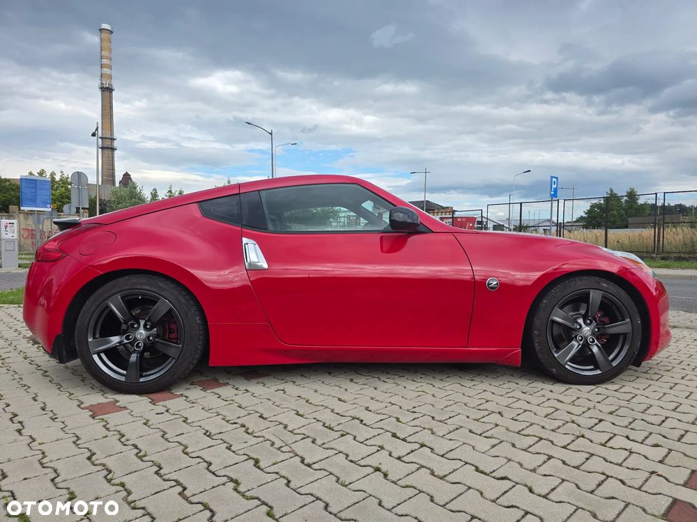 Nissan 370 Z - 3