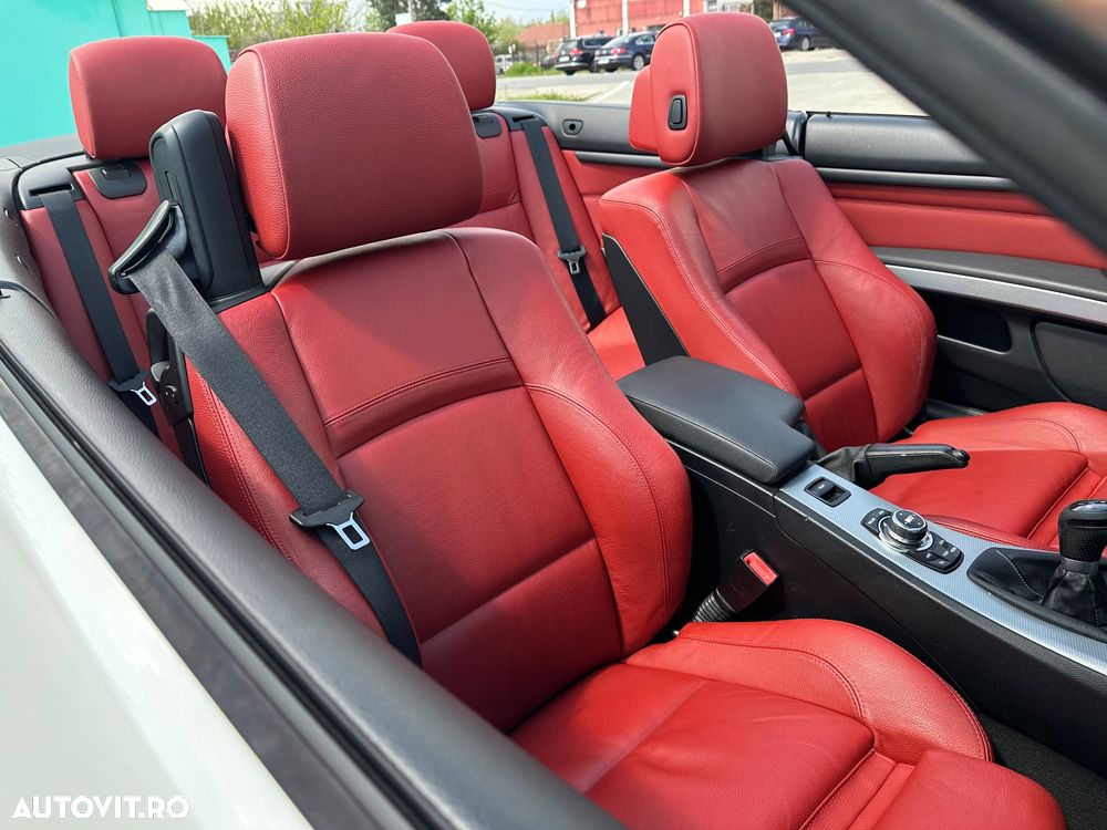 BMW Seria 3 320d DPF M Sport Edition - 23