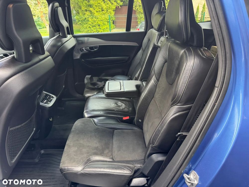 Volvo XC 90 T6 AWD Geartronic RDesign - 26