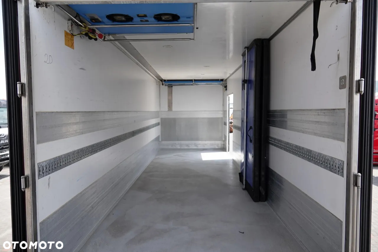 Scania P 410 / CHŁODNIA / ZESTAW TANDEM / PRZEJAZDOWY / 3x Agregat THERMO KING - FRIGO BLOCK / 3x WINDA ZAŁADOWCZA / MUTITEMPERATURA  PO ZŁOTYM KONTRAKCIE SERWISOWYM - 16