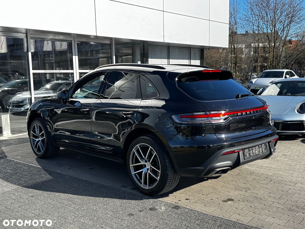 Porsche Macan Standard - 4