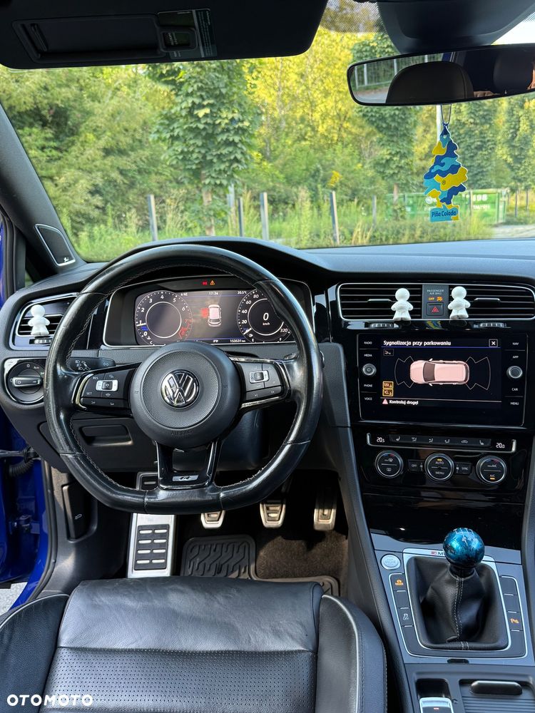 Volkswagen Golf - 15