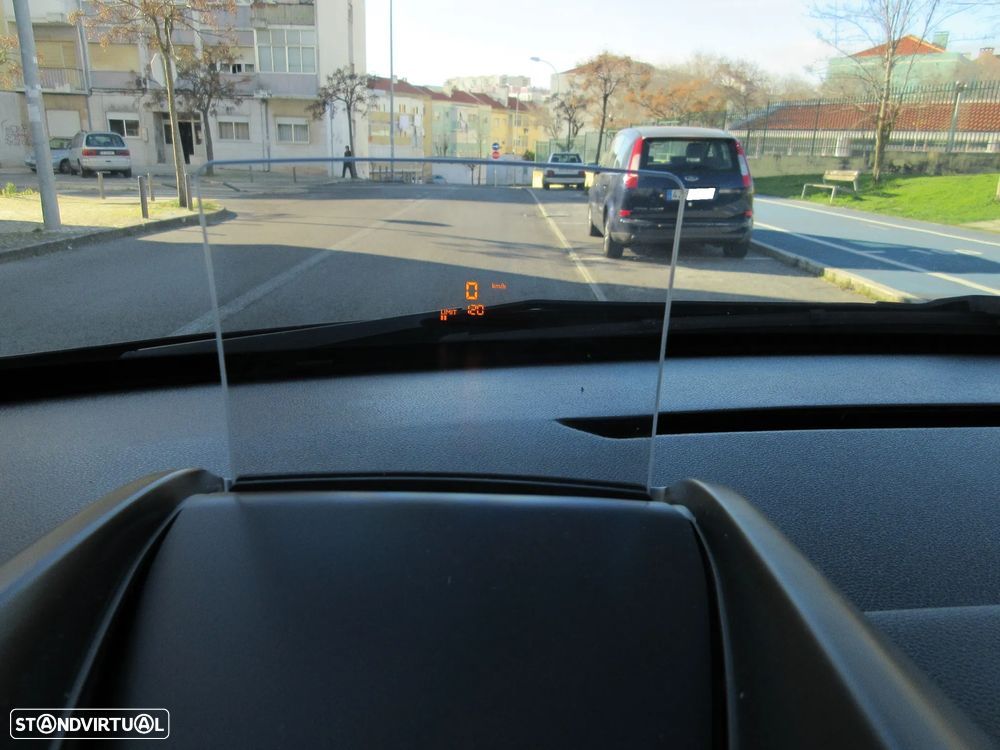 Peugeot 3008 1.6 HDi Sport CMP6 - 24