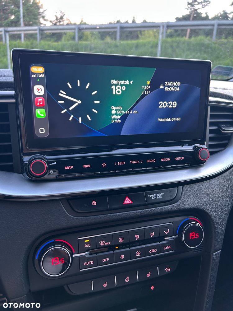 Kia Ceed 1.5 T-GDI Business Line Plus - 32