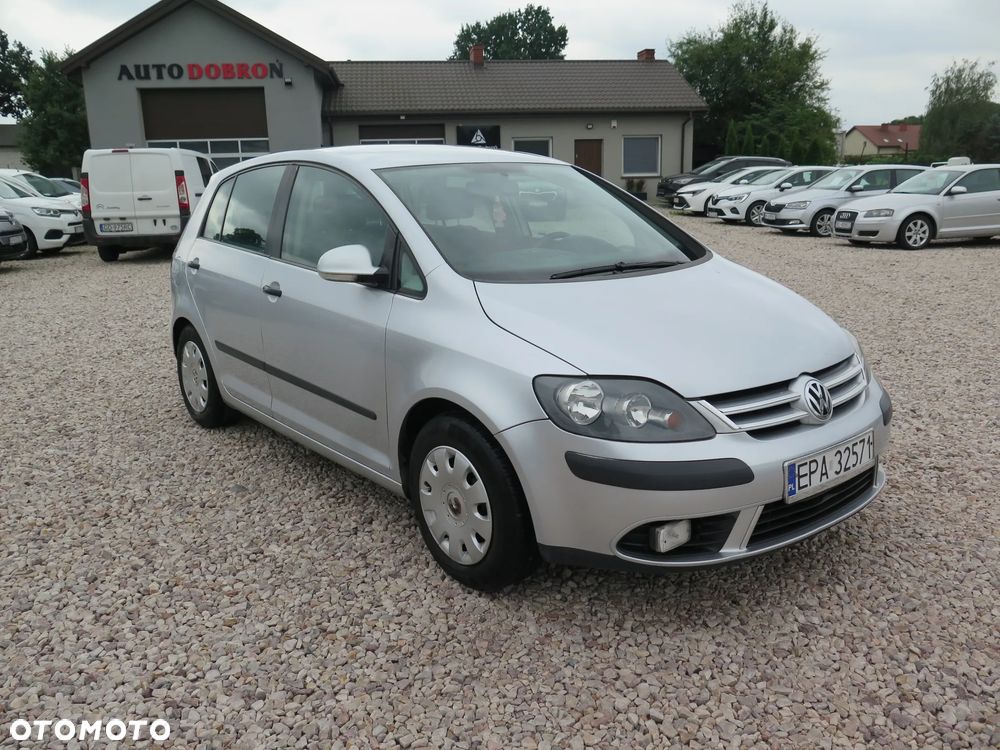 Volkswagen Golf Plus - 11
