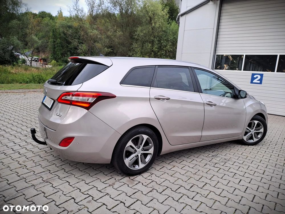 Hyundai i30 blue 1.6 GDI YES Gold - 25