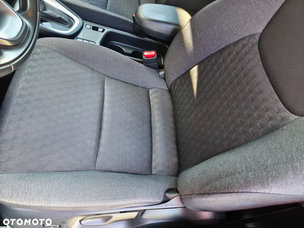 Toyota Yaris - 19