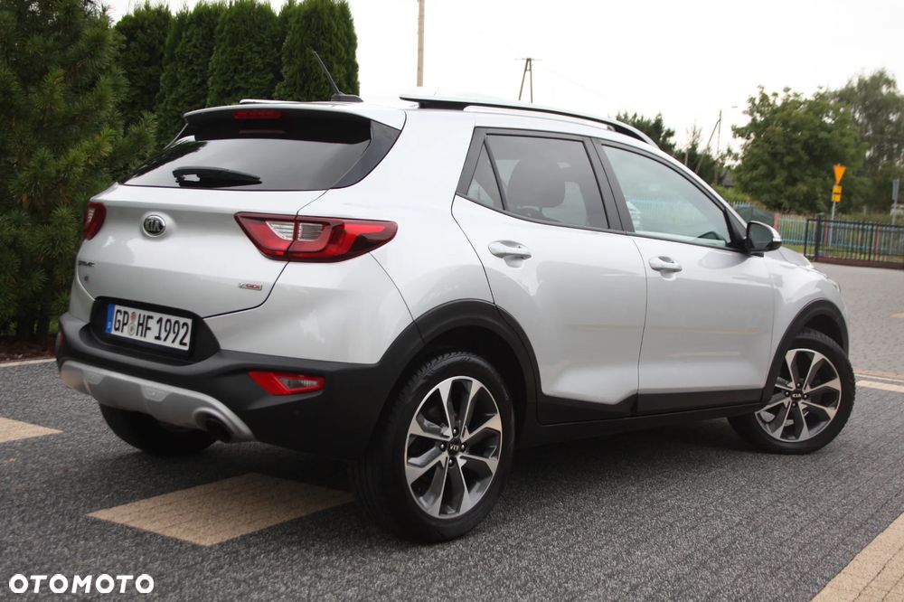 Kia Stonic 1.0 T-GDI 120 Spirit - 4